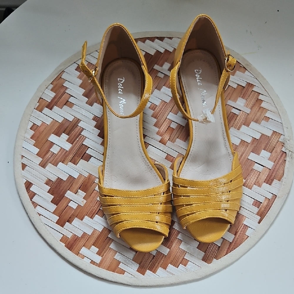 Yellow Heeled Sandals with Ankle Strap and Ruched Detail